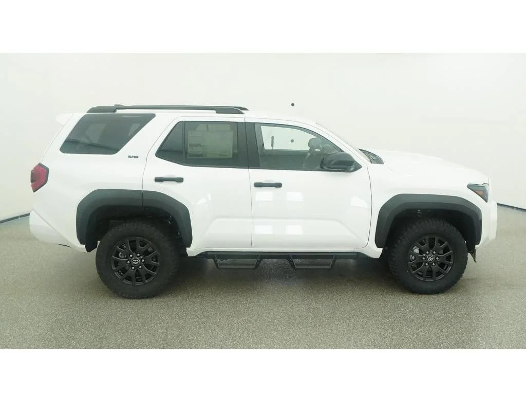 New 2026 Ice Cap Toyota SR5 image 33