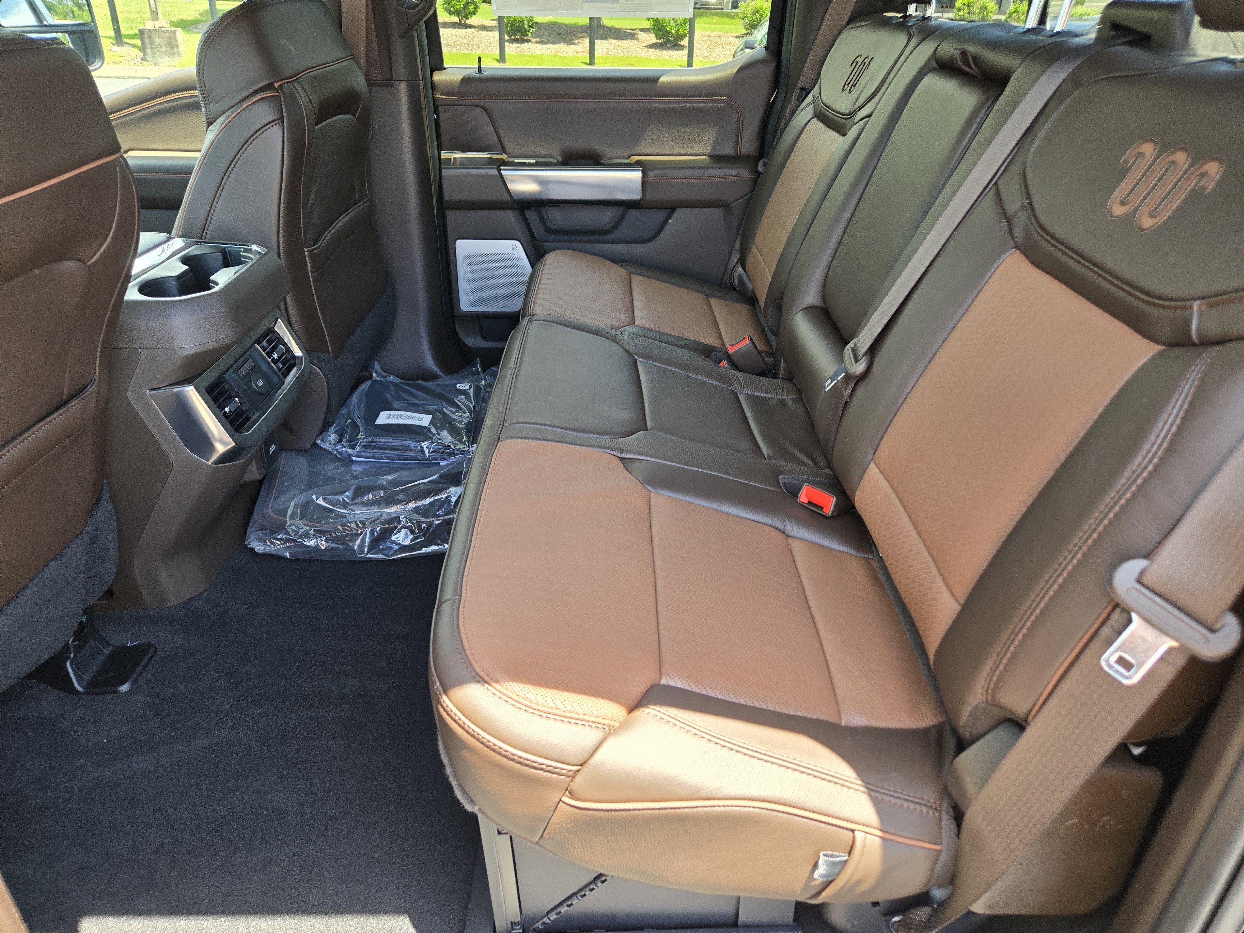 New 2026 Agate Black Metallic FORD F-350® King Ranch® image 20