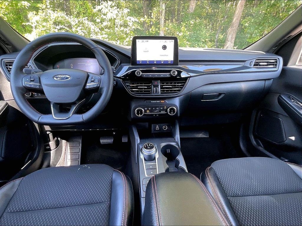 Used 2025 Silver Ford ST-Line image 21