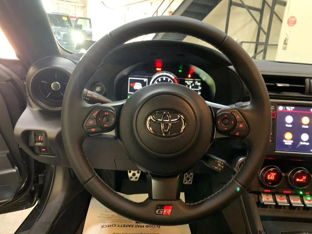 Used 2026  Toyota Premium image 26