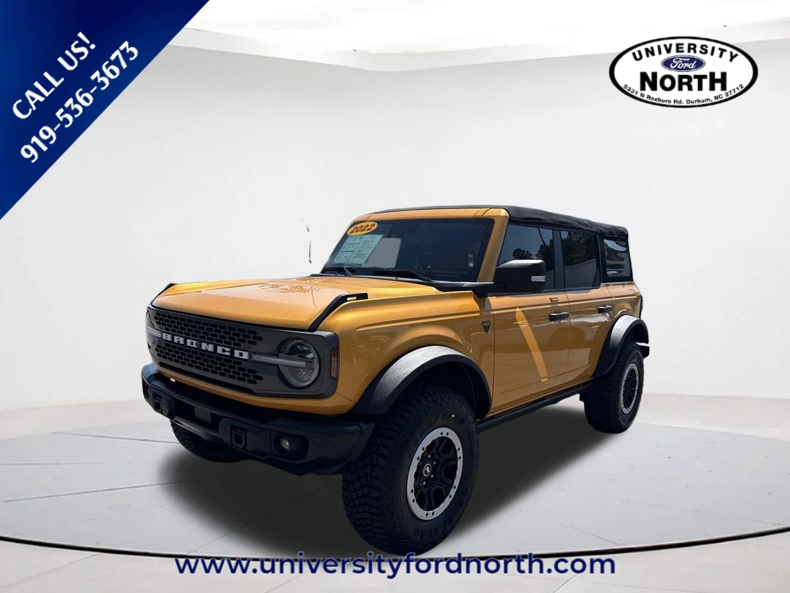 Used 2022 Cyber Orange Metallic Tricoat Ford Badlands image 3