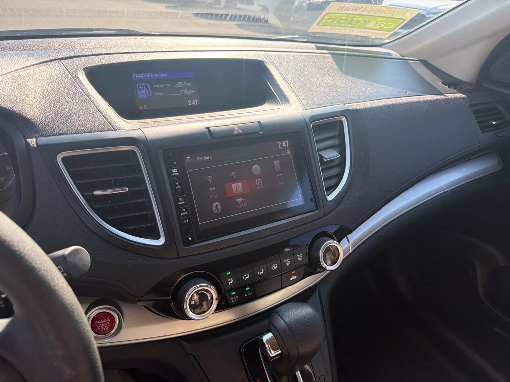 Used 2015  Honda EX image 23