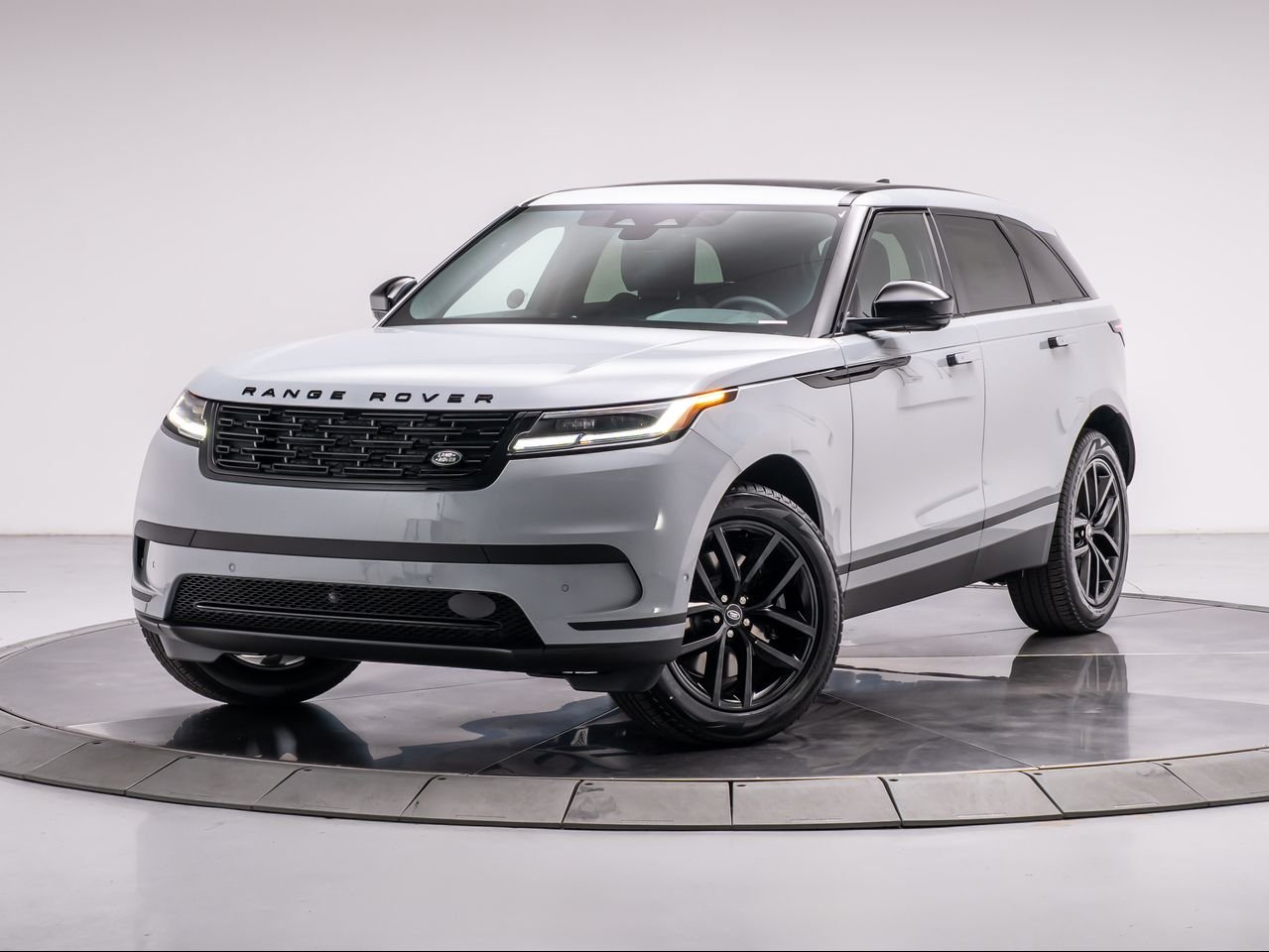 2026 Land Rover Range Rover Velar