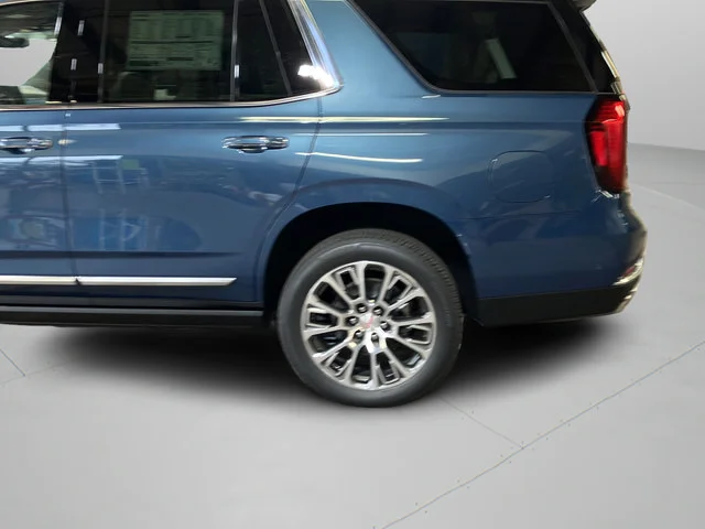 2026 GMC Yukon Denali - Photo 13