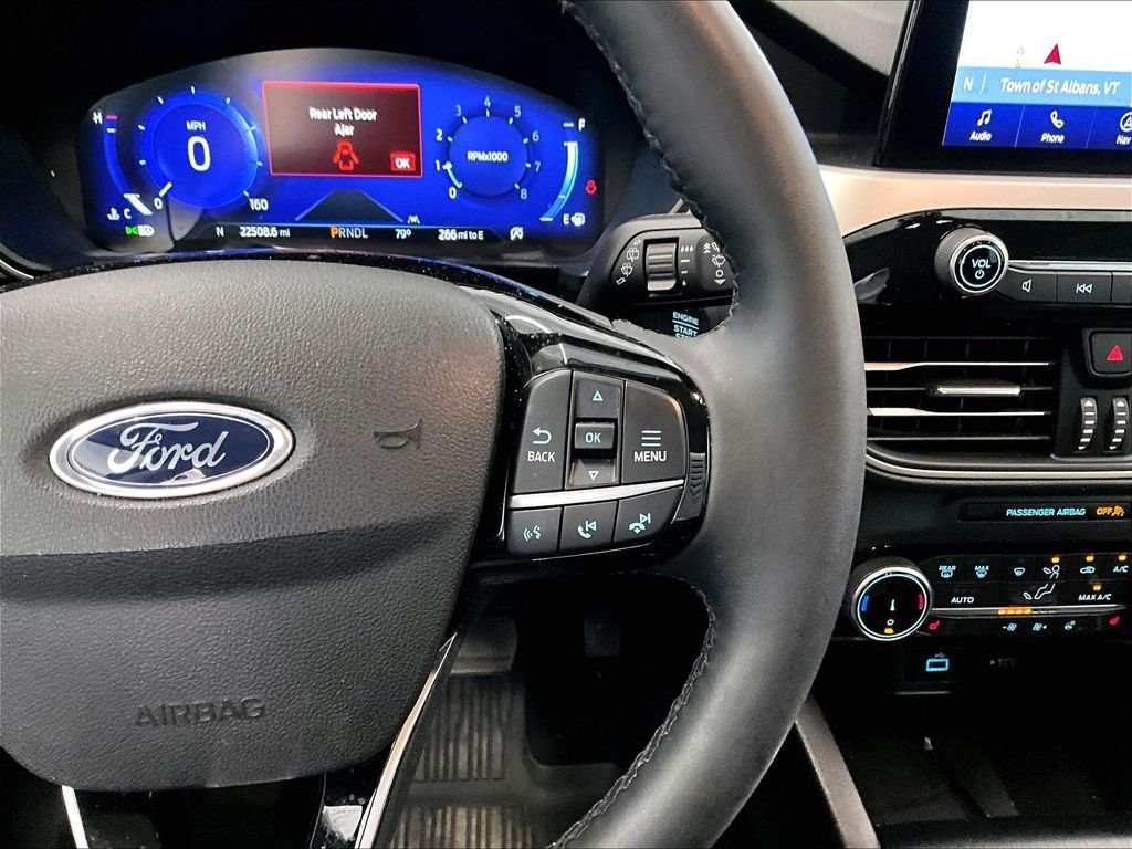 Used 2022 Black Metallic Ford SEL image 24