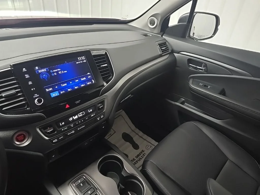Used 2023 Red Honda RTL image 26