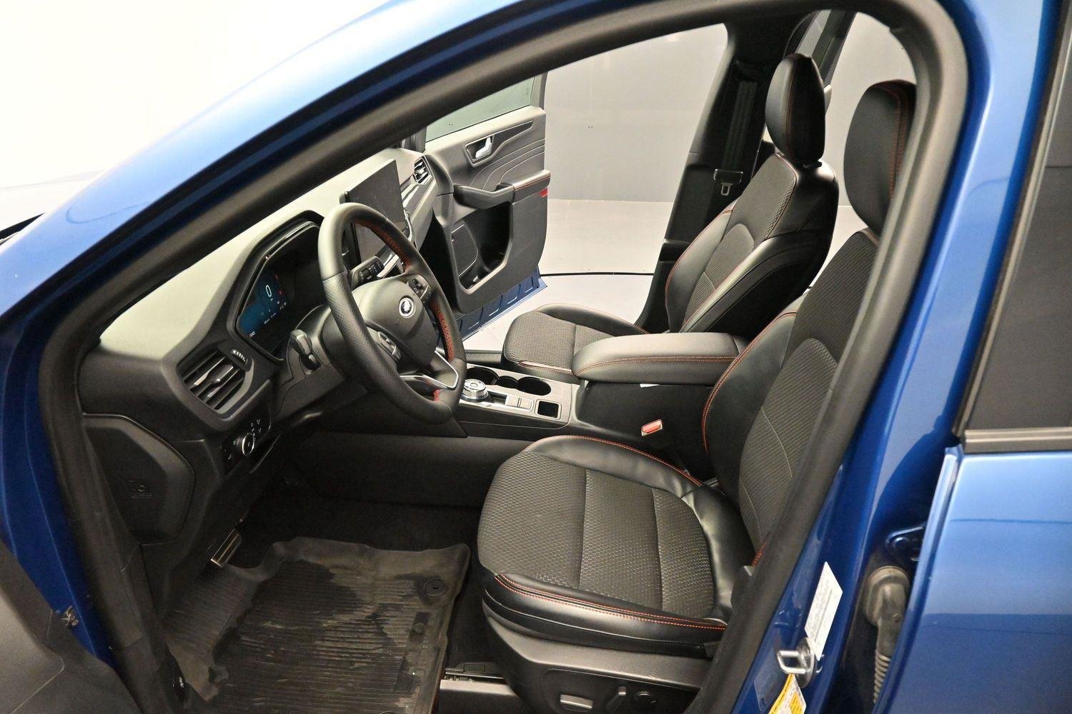 Used 2023 Atlas Blue Ford ST-Line Elite image 12