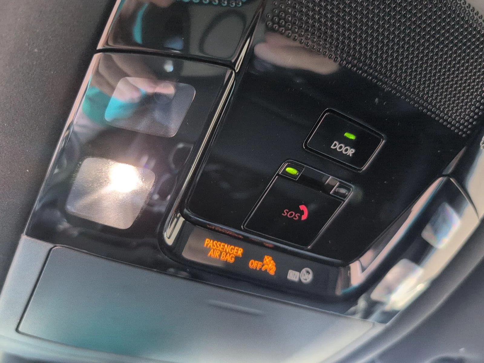 Used 2023 Iridium Lexus RX 350 Luxury image 22