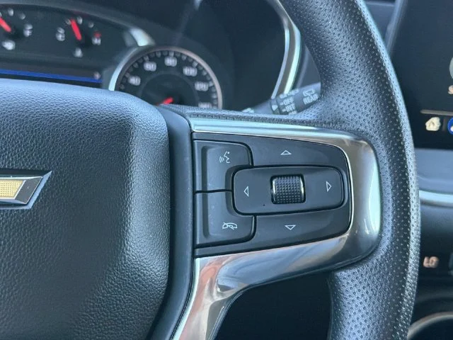 Used 2024 Red Chevrolet LT image 27