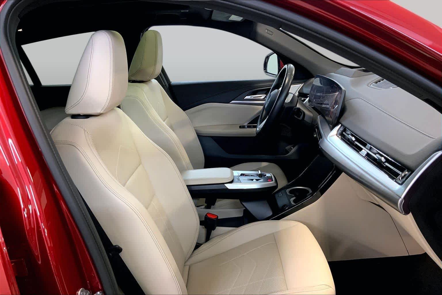 Certified Used 2024 Vegas Red Metallic BMW xDrive28i image 8