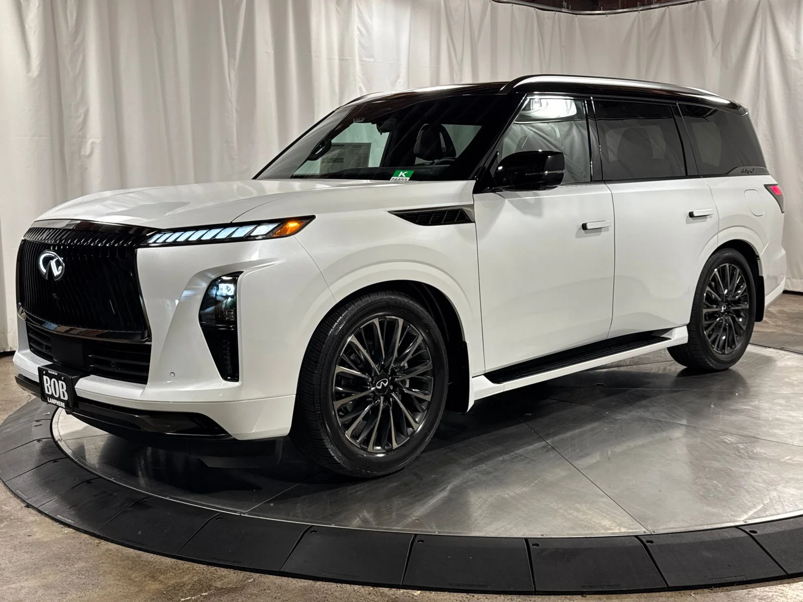 2026 INFINITI QX80 Autograph 4WD's photo
