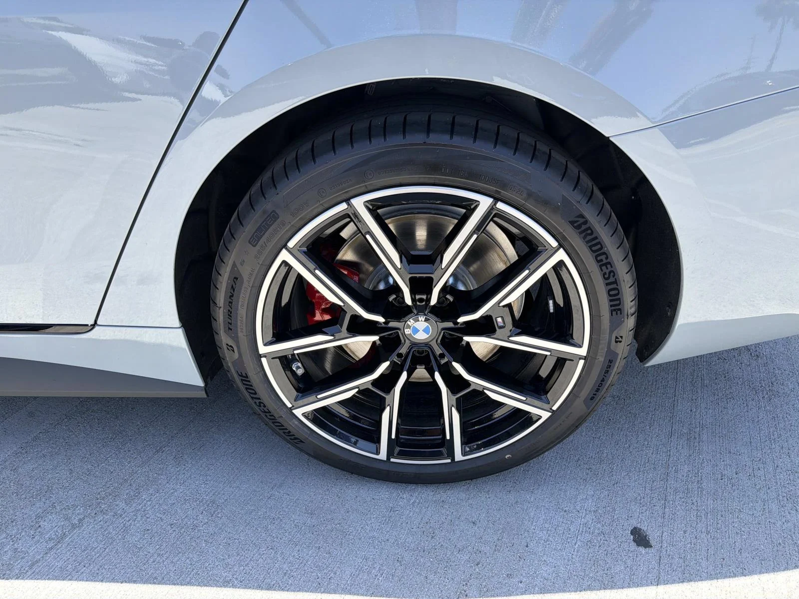 New 2026 Brooklyn Grey Metallic BMW xDrive40 image 6