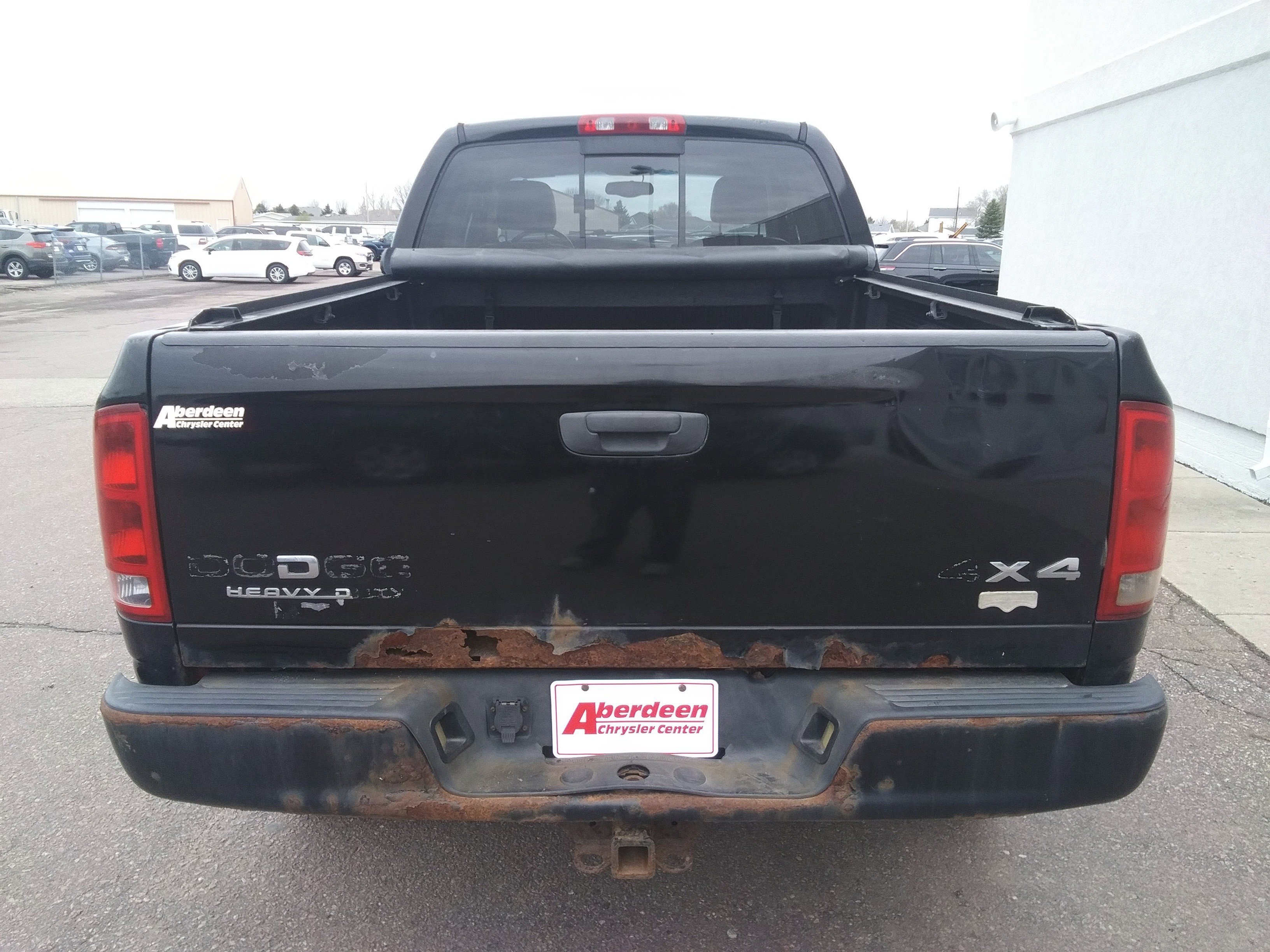 Used 2003 Black Dodge SLT image 6