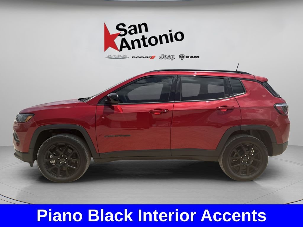 New 2026 Red Hot Pearl-Coat Exterior Paint Jeep Latitude image 8