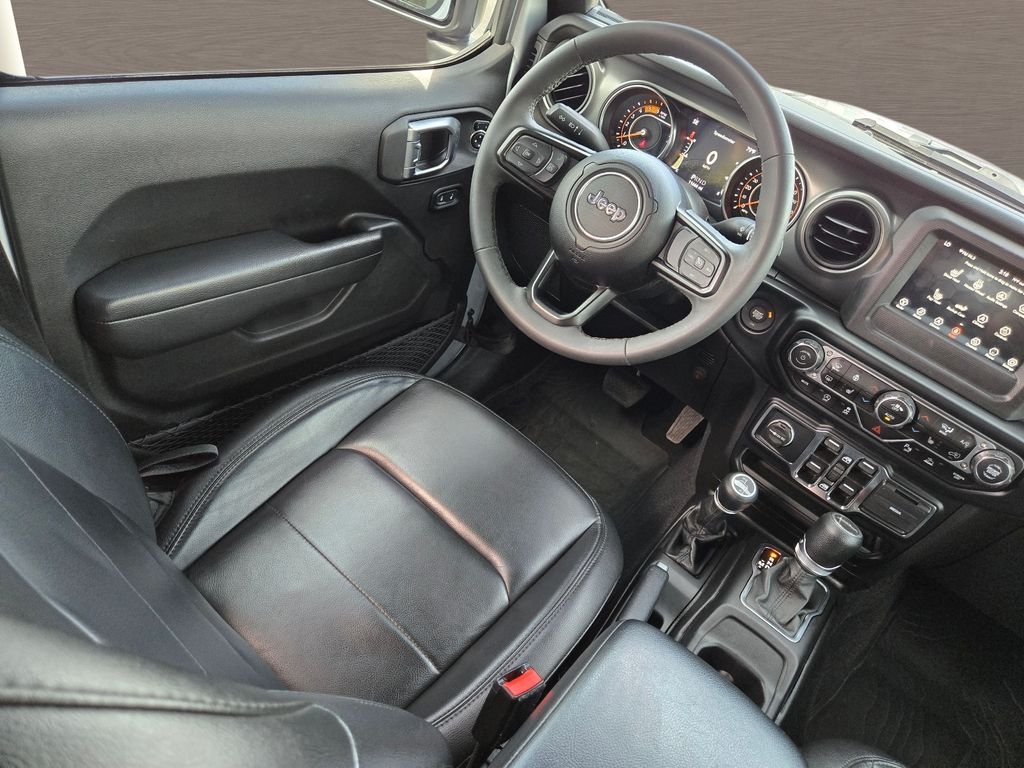 Used 2023 Silver Jeep Willys image 18