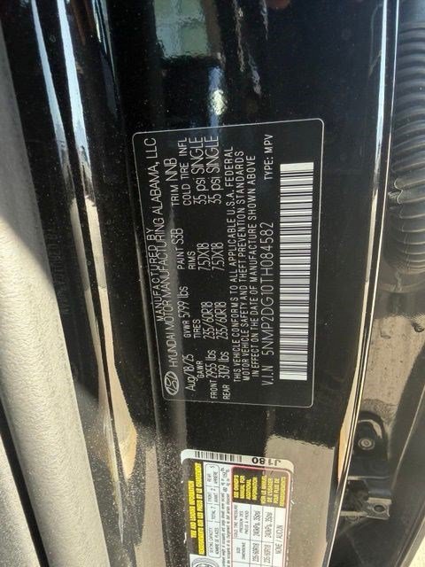 Used 2026 Phantom Black Hyundai SEL image 4