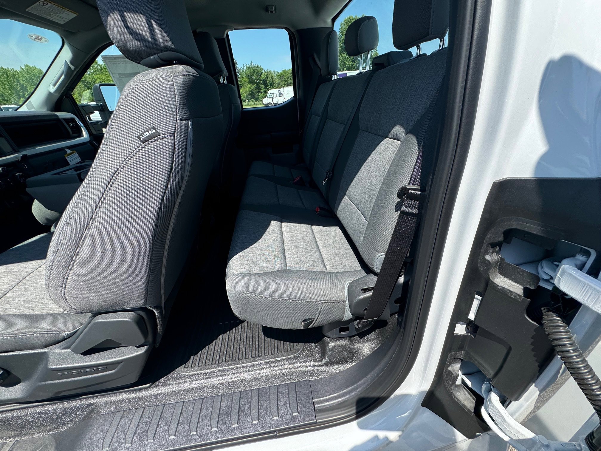 New 2026 Oxford White Ford F-250® XL image 6