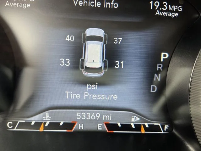 Used 2022 Gray Jeep Latitude Lux image 26