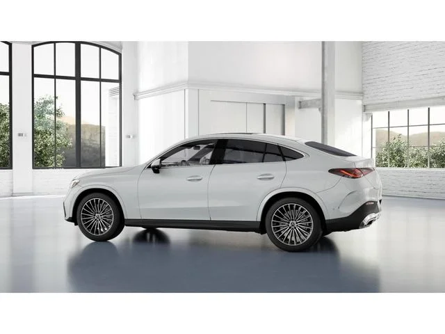 New 2027 White Mercedes-Benz GLC 300 image 33
