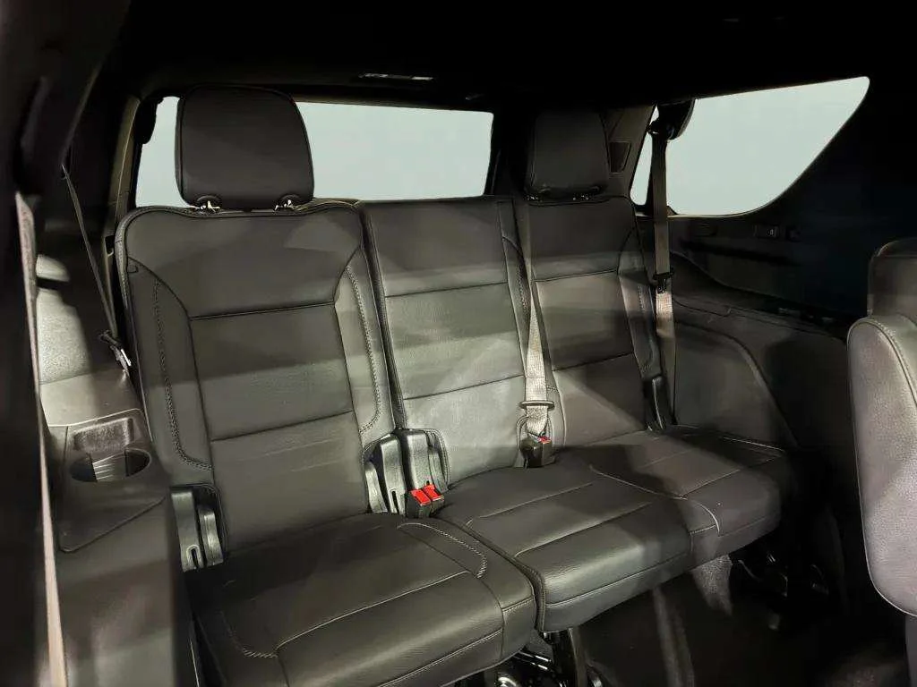 Certified Used 2025 Summit White GMC Denali image 27