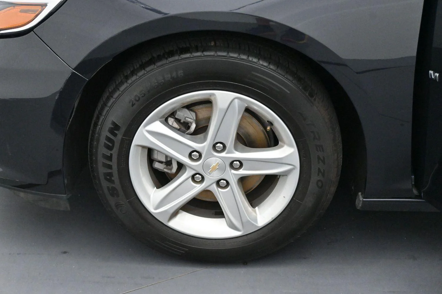 Used 2023 Dark Ash Metallic Chevrolet LT image 33