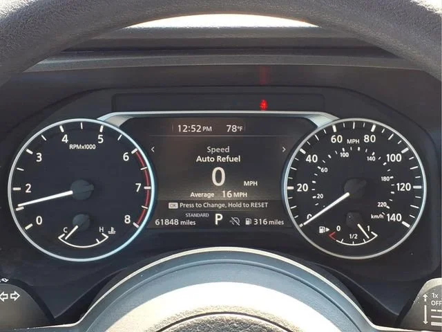 Used 2024  Nissan SV image 11