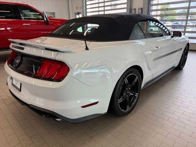 Used 2019 White Ford GT Premium image 6