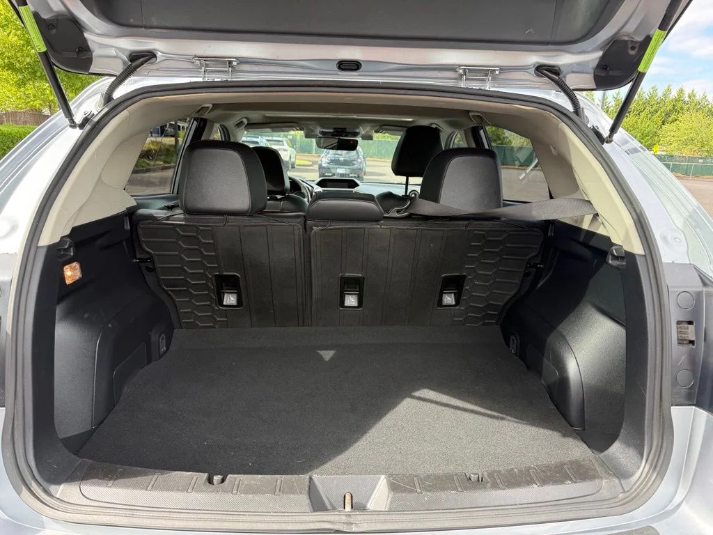 Used 2018 Ice Silver Metallic Subaru 2.0i Limited image 22
