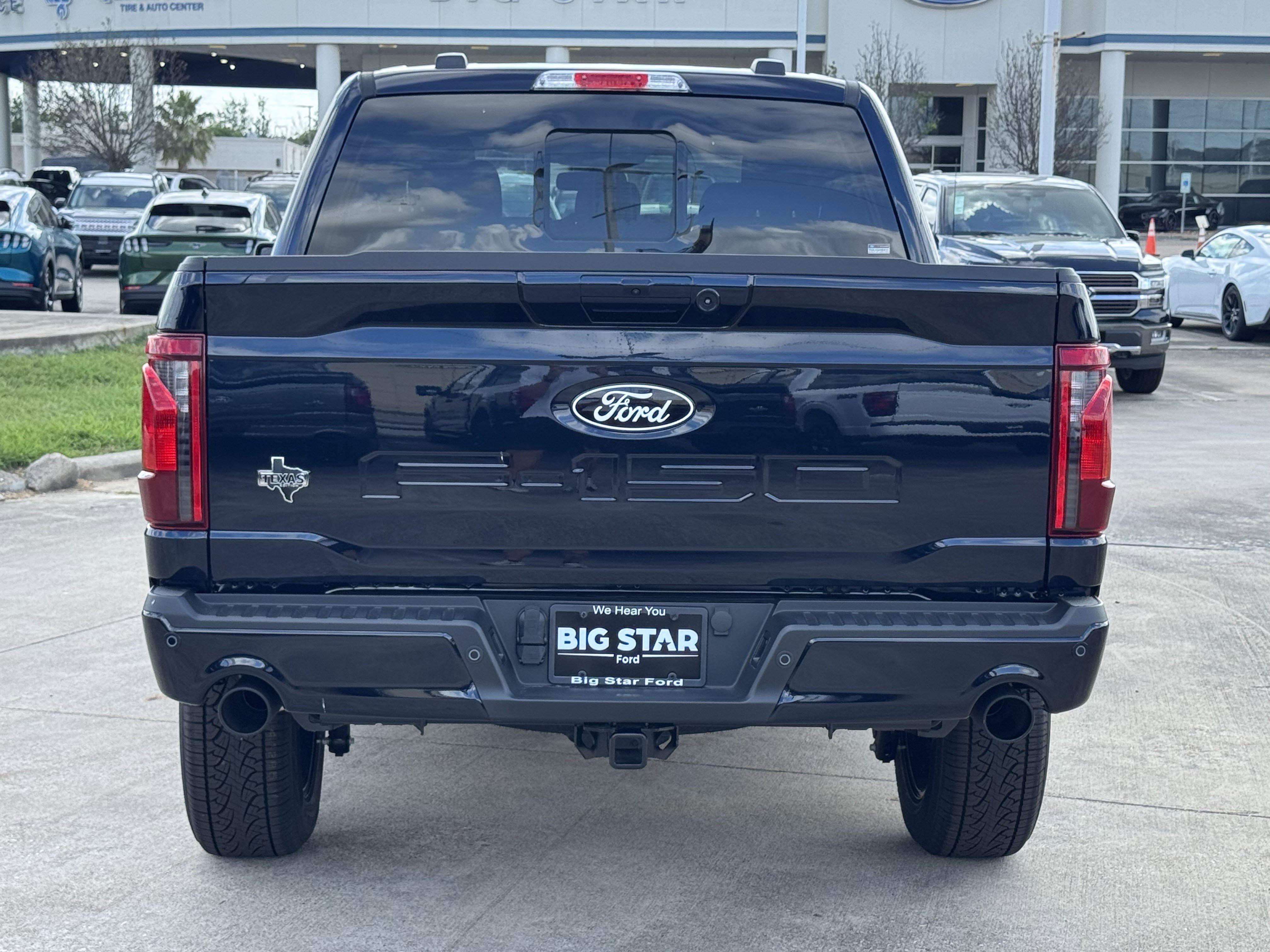 New 2026 Antimatter Blue Metallic Ford XLT image 8