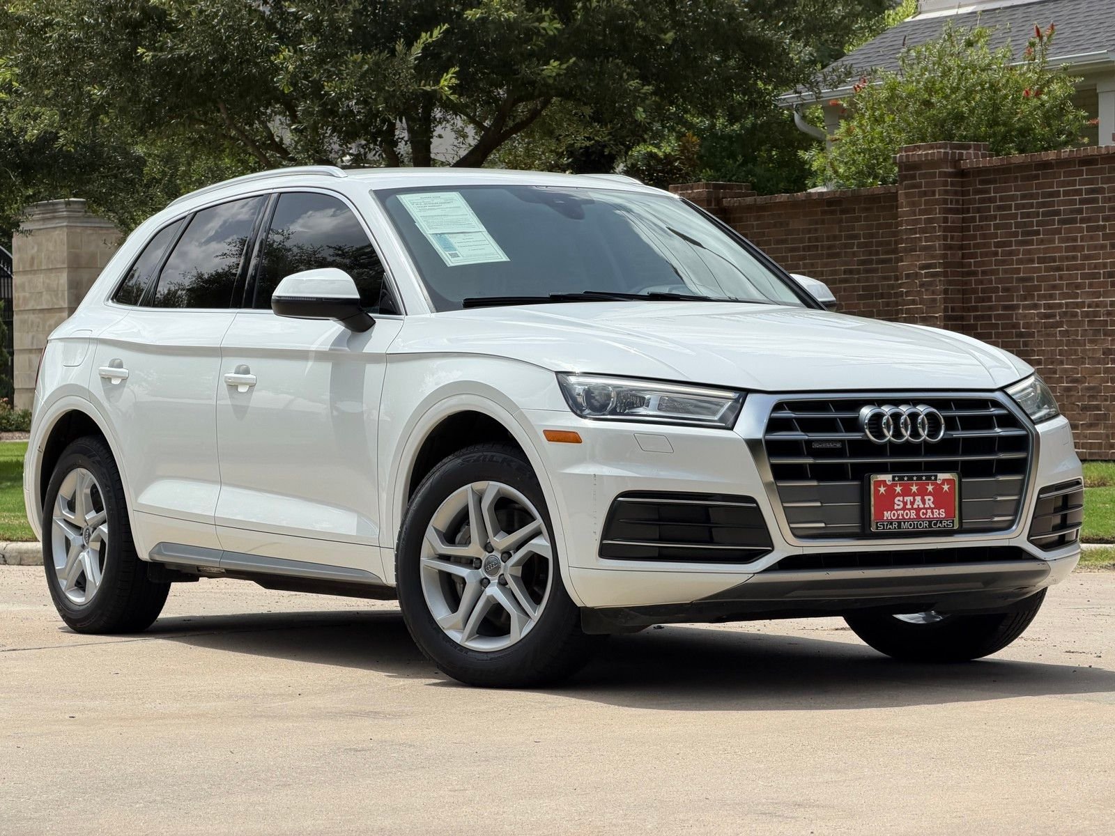 2019 Audi Q5 2.0T quattro S tronic Premium's photo