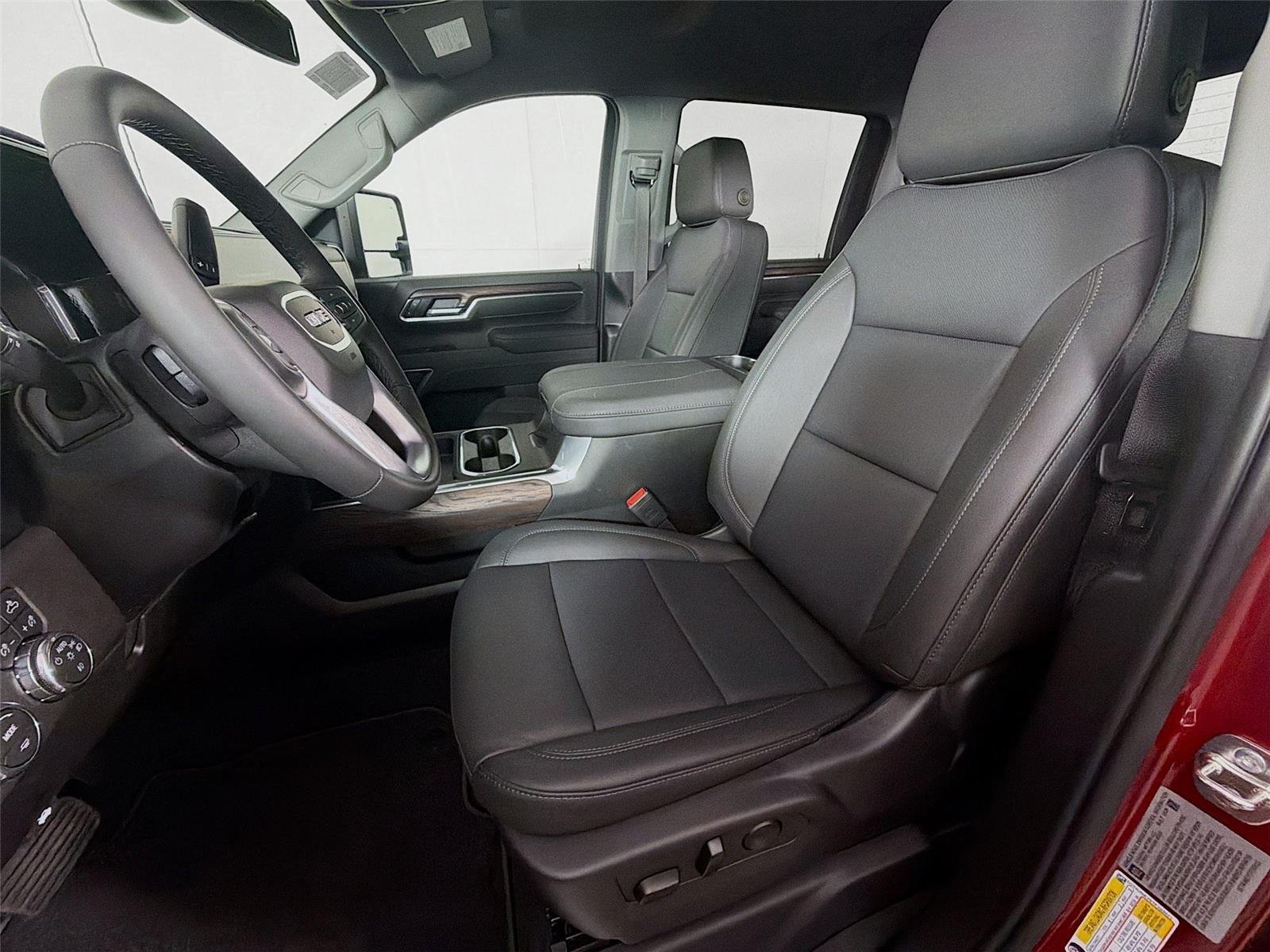 2026 GMC Sierra 2500HD SLT - Photo 11