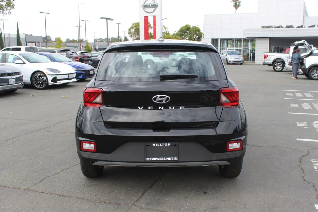 New 2026 Black Hyundai SE image 8
