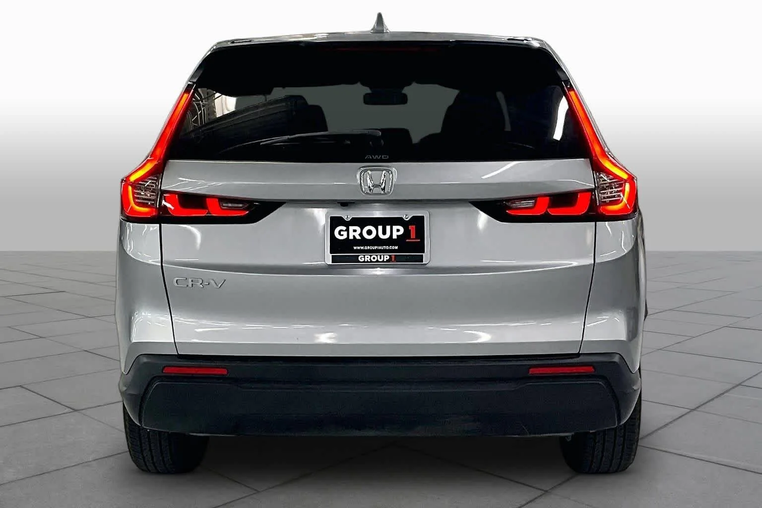 Used 2024 Lunar Silver Metallic Honda EX image 5