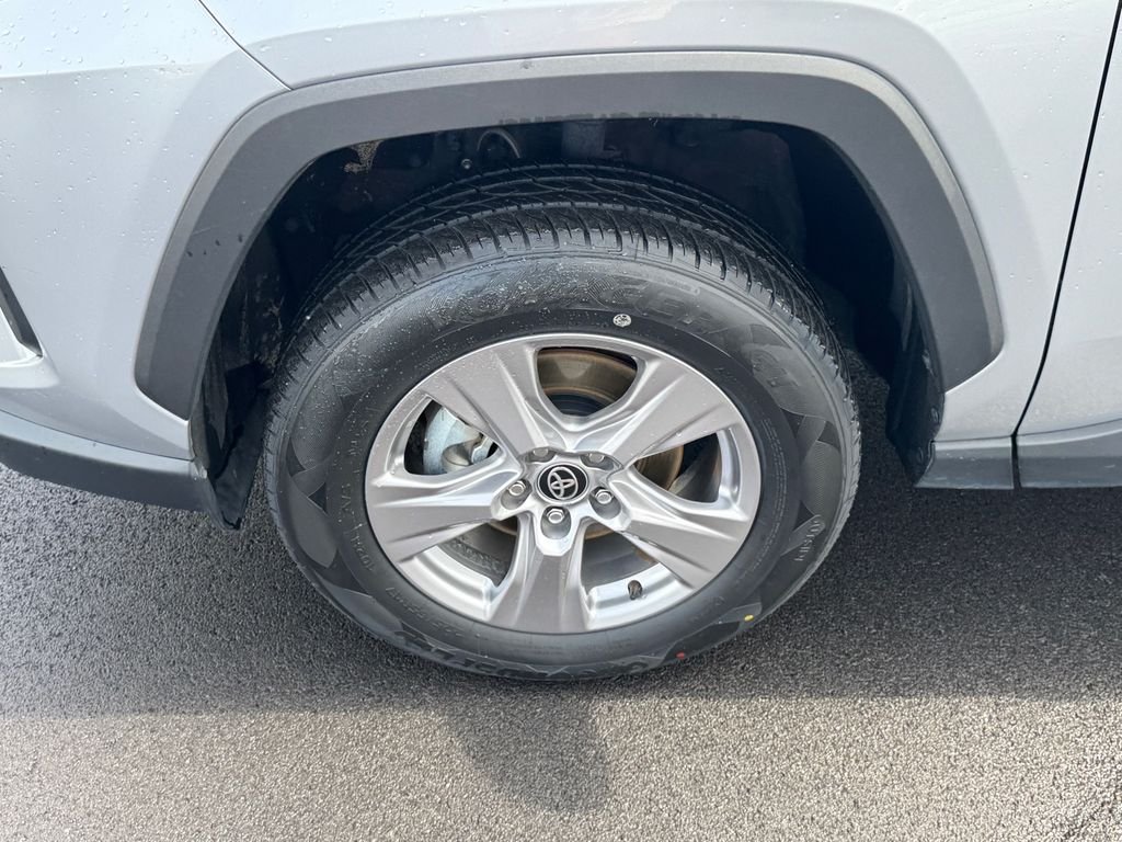 Used 2025 Silver Toyota XLE image 19