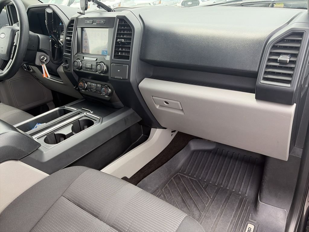 Used 2019 Gray Ford XL image 31