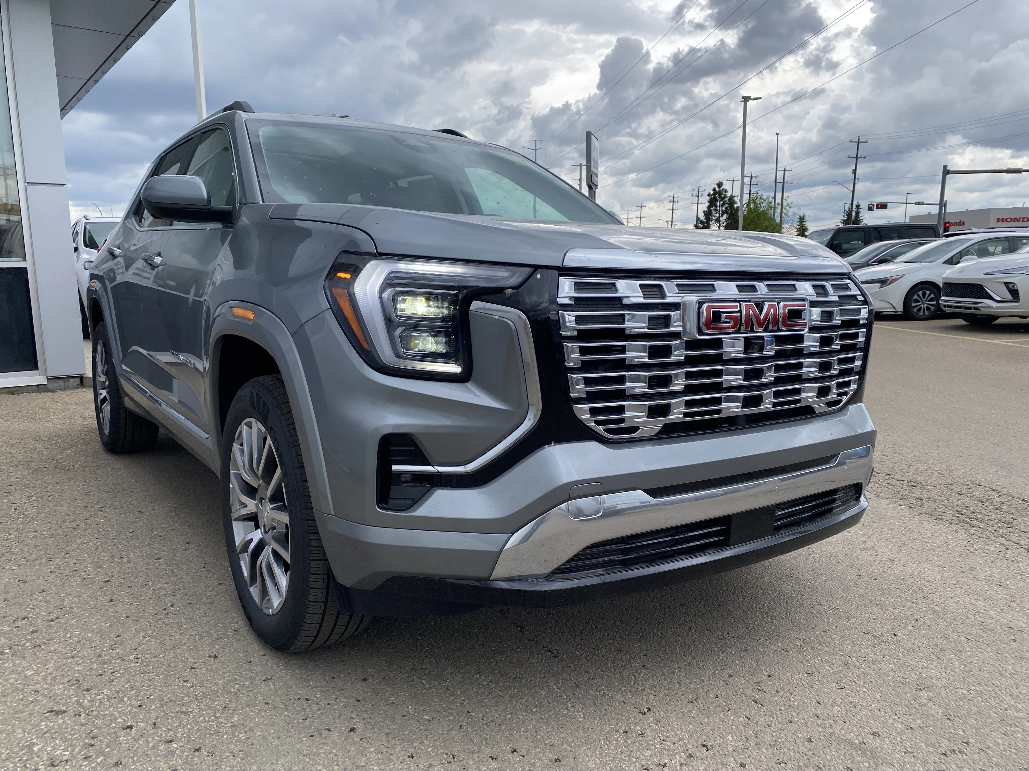 New 2026 STERLING METALLIC GMC AWD Denali image 8