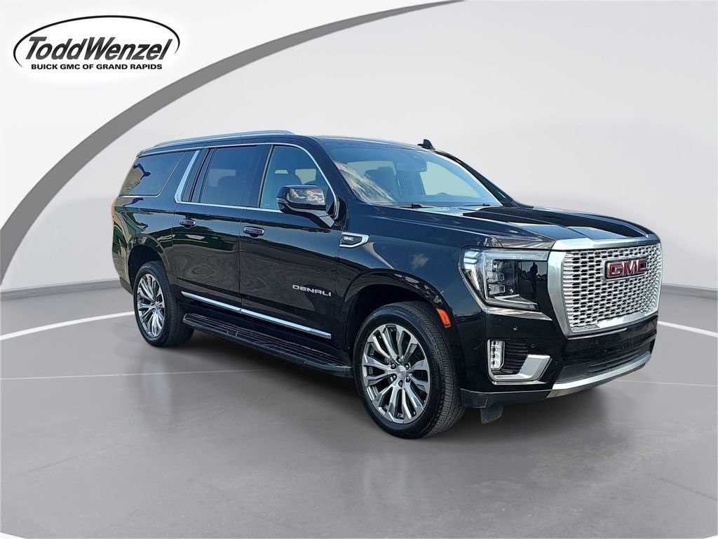 2021 GMC Yukon Denali AWD's photo