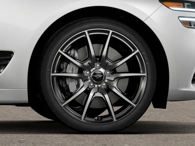 New 2026 White Genesis 2.5T image 9