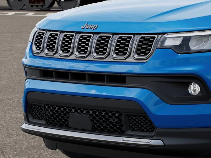 New 2026 Hydro Blue Pearl-Coat Exterior Paint Jeep Latitude image 7