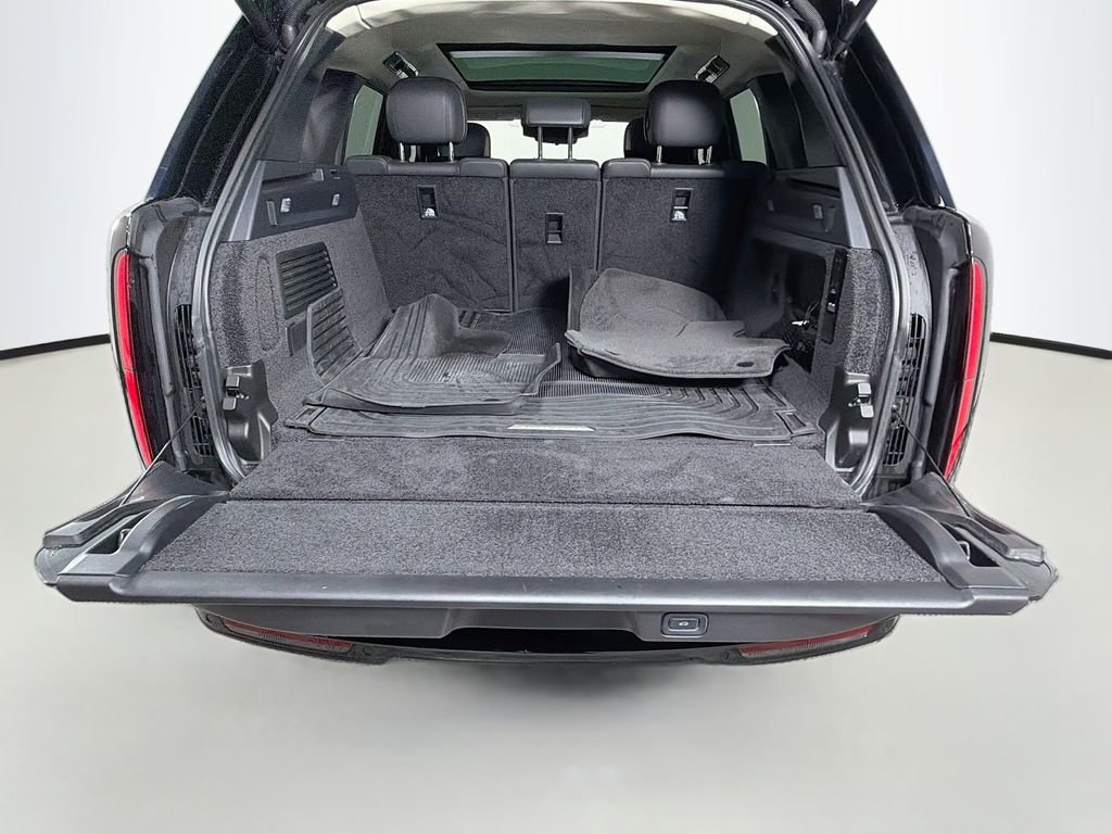 Certified Used 2023 Black Land Rover First Edition image 28