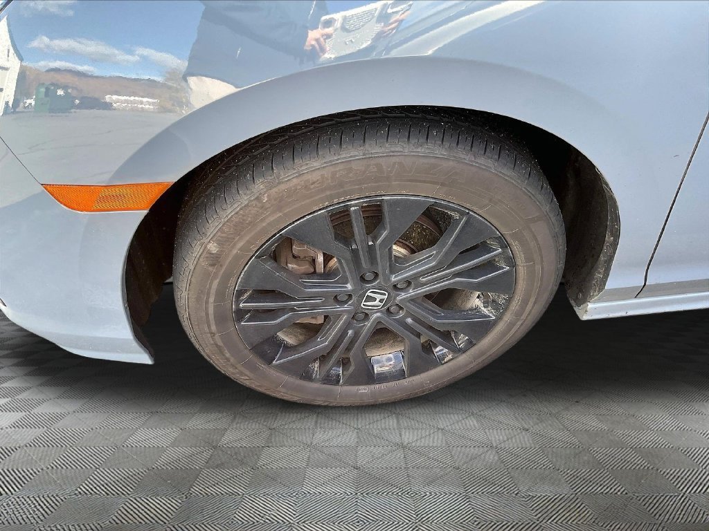 Used 2025 Gray Honda Sport-L image 4
