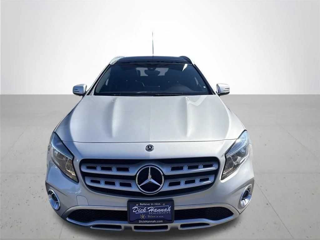 Used 2018 Silver Mercedes-Benz GLA 250 image 2