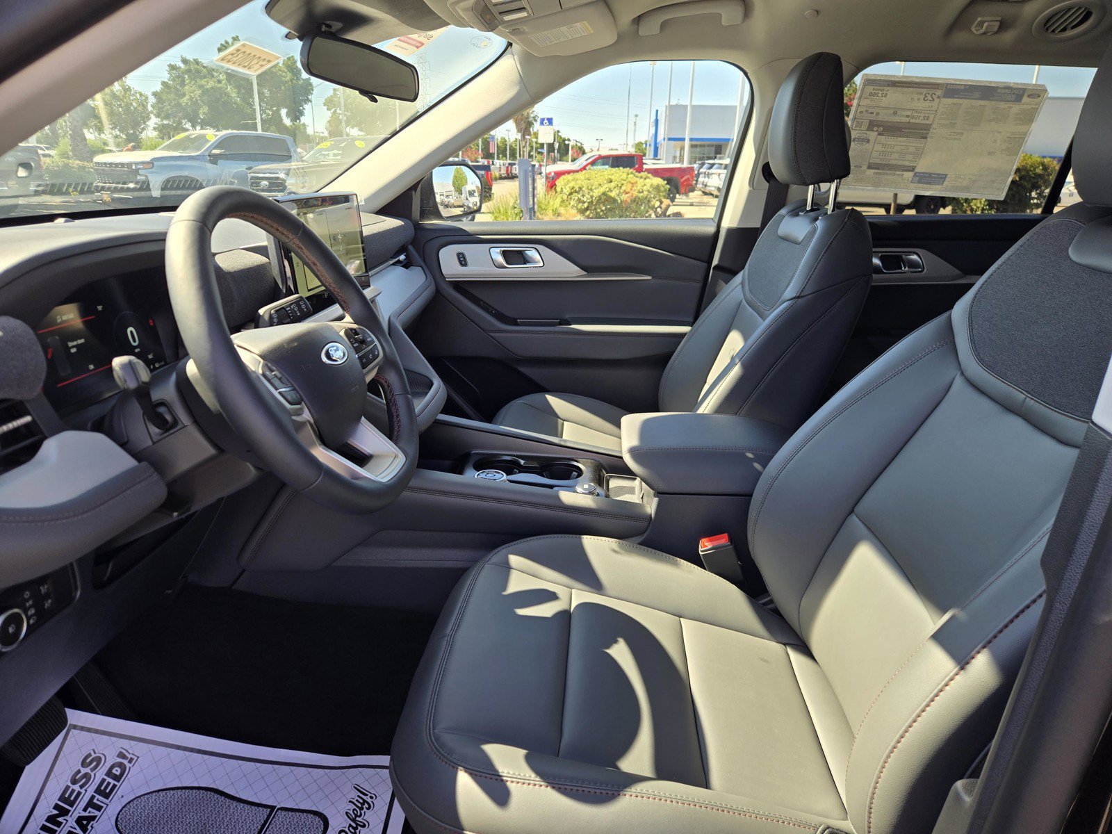 New 2026 Agate Black Metallic Ford Active image 15