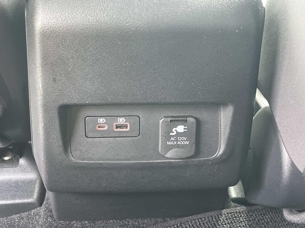 Used 2025 Gray Nissan SV image 11