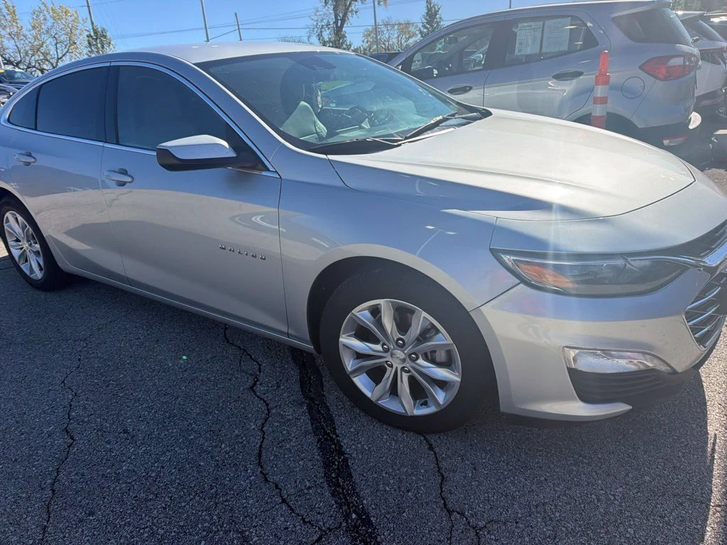 Used 2020 Silver Chevrolet LT image 4