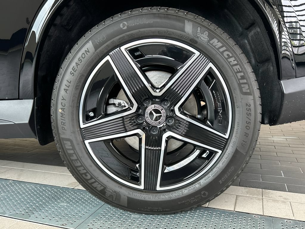 New 2027 Black Mercedes-Benz GLC 300 image 69