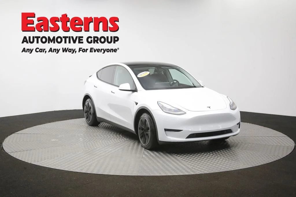 Used 2020 White Tesla Long Range image 45