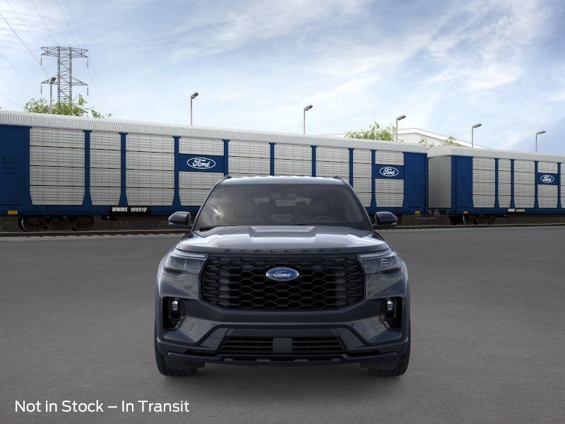 New 2026 Agate Black Metallic Ford ST-Line image 7