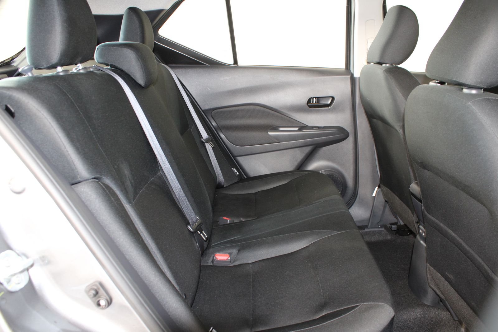 Used 2025 Gray Nissan S image 24