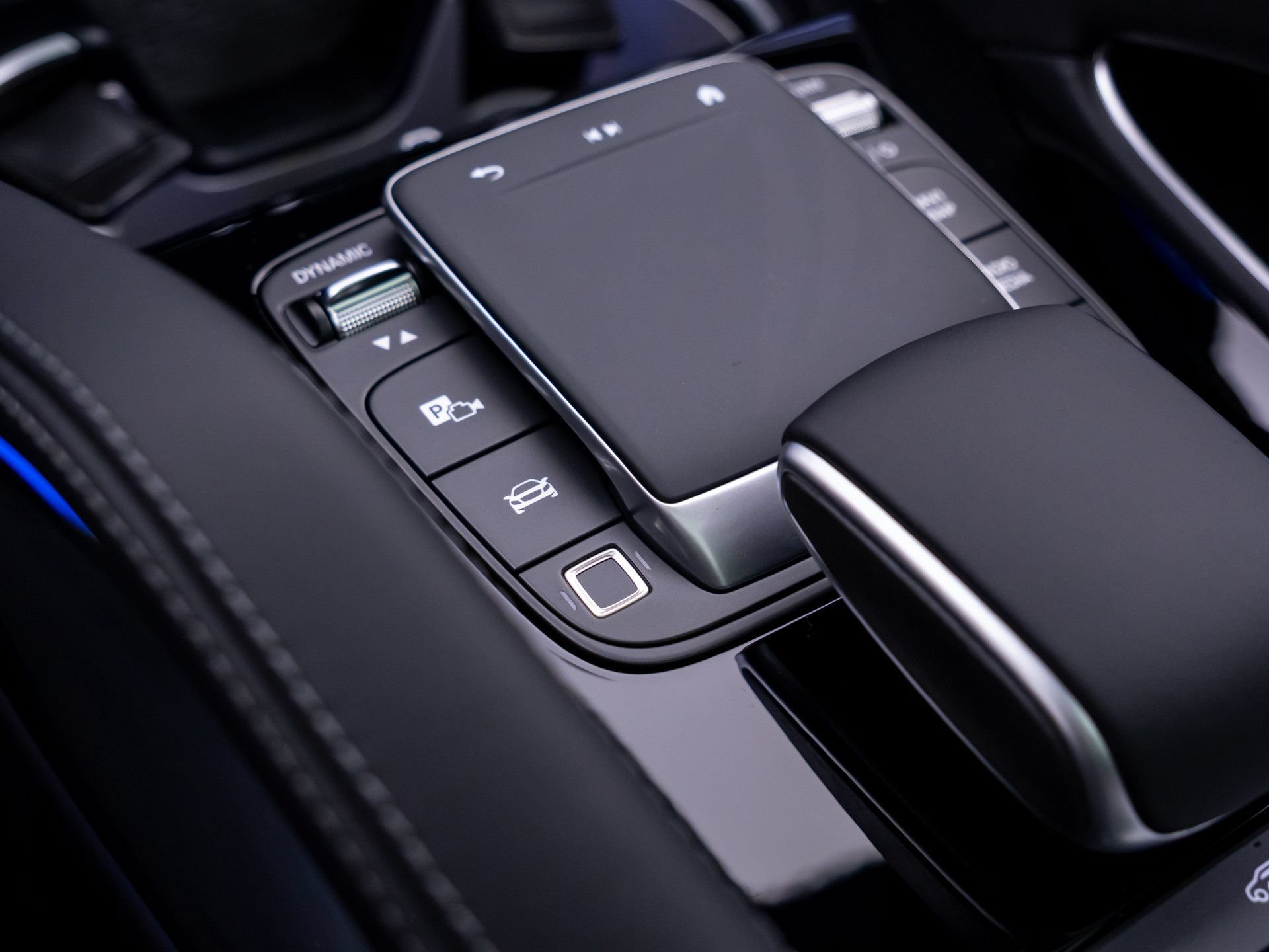 New 2026 Selenite Grey Metallic Mercedes-Benz GLS 63 AMG® image 72
